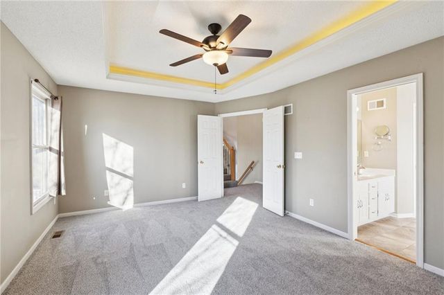 7336 N Wallace Avenue, Kansas City, MO 64158