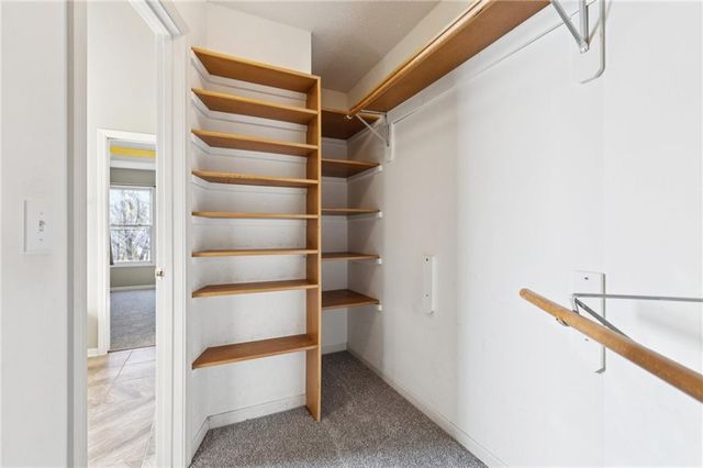 7336 N Wallace Avenue, Kansas City, MO 64158