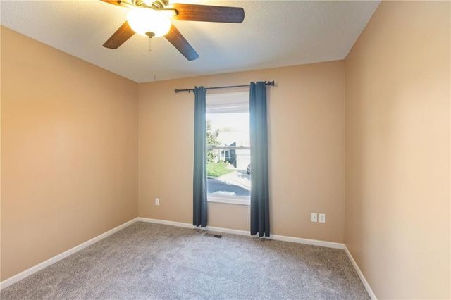 7336 N Wallace Avenue, Kansas City, MO 64158