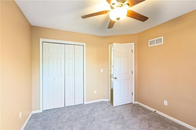 7336 N Wallace Avenue, Kansas City, MO 64158