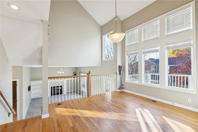 7336 N Wallace Avenue, Kansas City, MO 64158