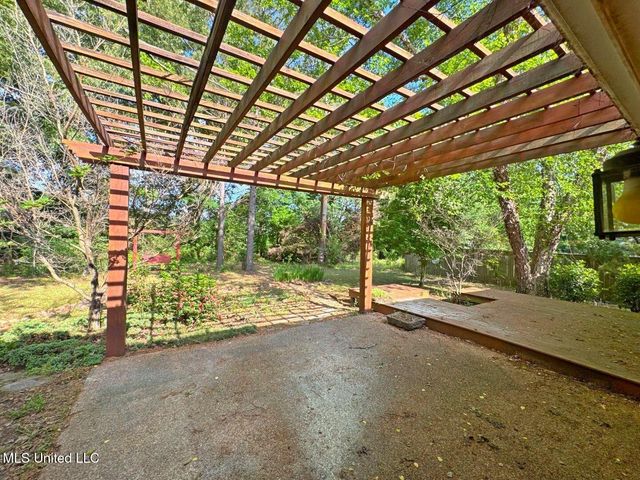 104 Warrior Lane, Clinton, MS 39056