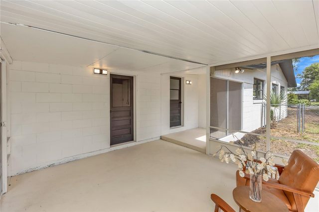318 W PALMETTO AVENUE, Deland, FL 32720