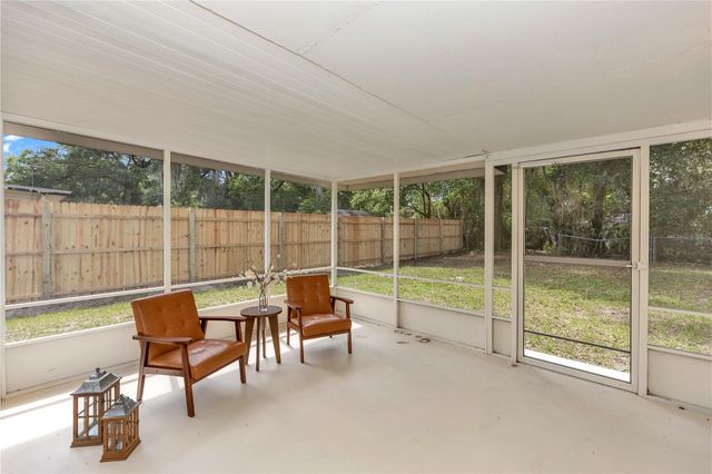 318 W PALMETTO AVENUE, Deland, FL 32720
