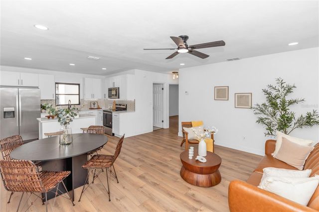 318 W PALMETTO AVENUE, Deland, FL 32720