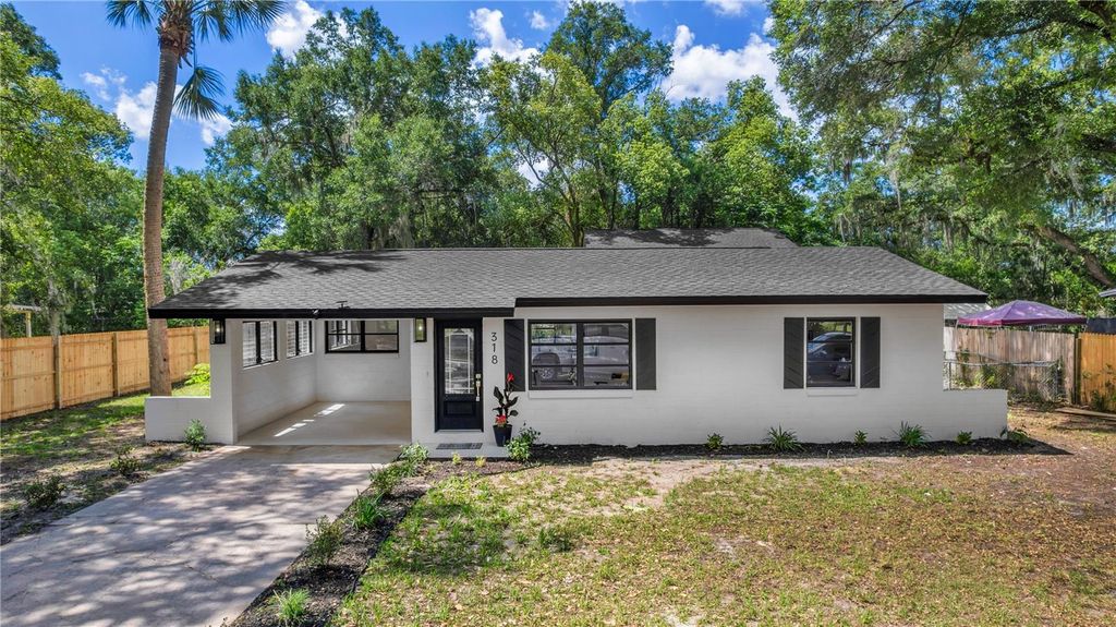 318 W PALMETTO AVENUE, Deland, FL 32720