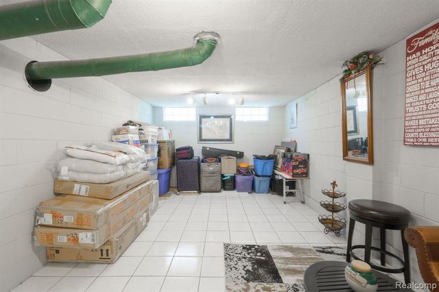 1745 Webster Street, Birmingham, MI 48009