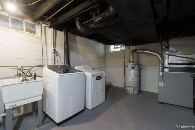 1745 Webster Street, Birmingham, MI 48009