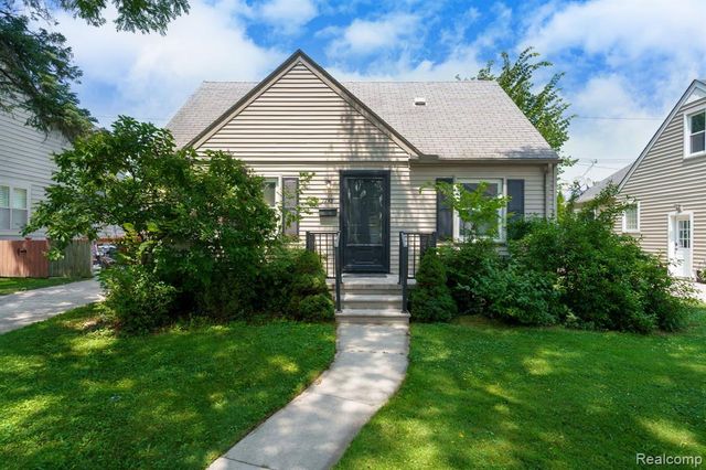 1745 Webster Street, Birmingham, MI 48009