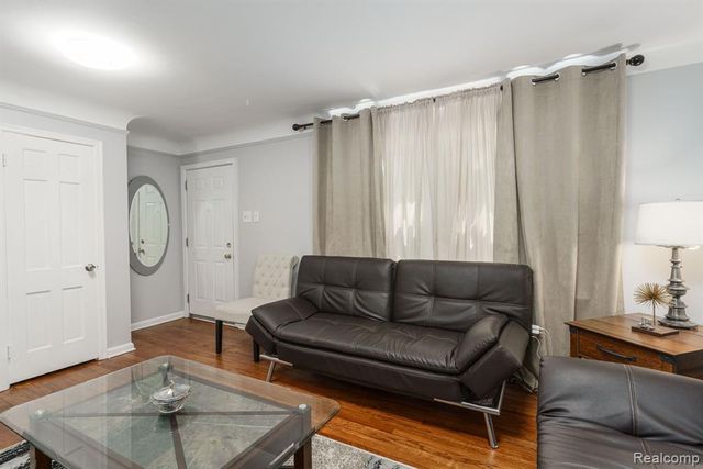 1745 Webster Street, Birmingham, MI 48009