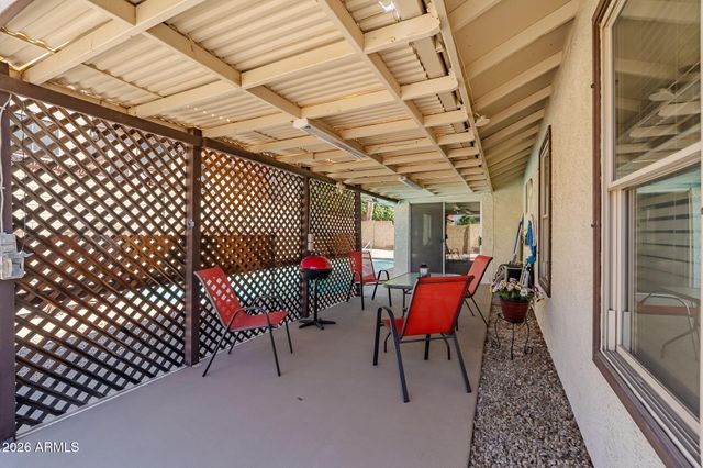 7940 W WILLOW Avenue, Peoria, AZ 85381