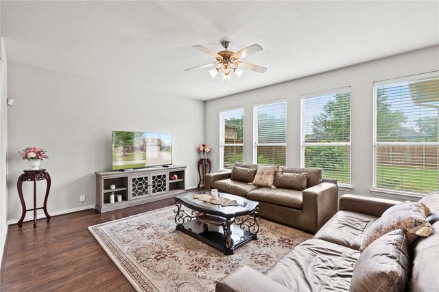 503 Creekside Drive, Princeton, TX 75407