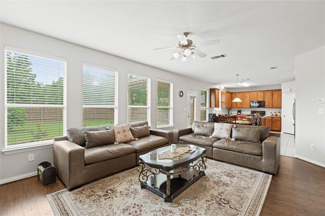 503 Creekside Drive, Princeton, TX 75407