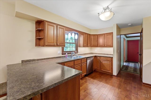 10911 Gosling Road, Colerain Twp, OH 45252