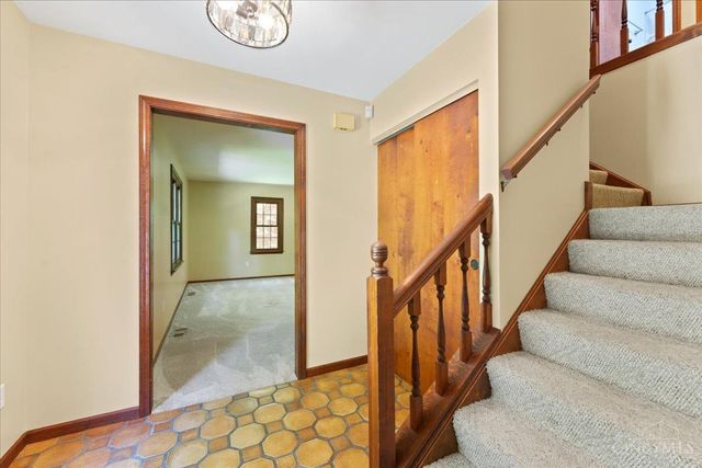 10911 Gosling Road, Colerain Twp, OH 45252