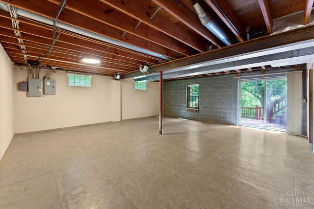 10911 Gosling Road, Colerain Twp, OH 45252