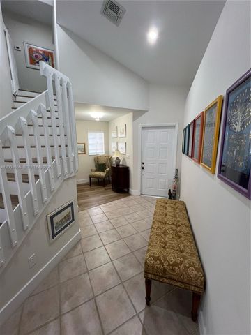 2806 Oak Grove Rd, Davie, FL 33328