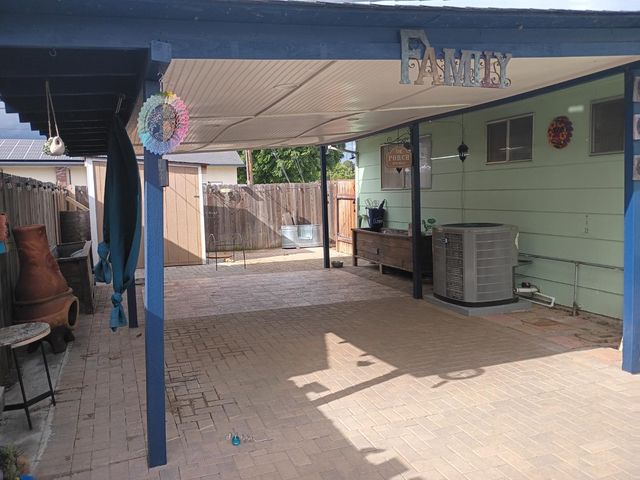 1516 Gray Ave, Yuba City, CA 95991