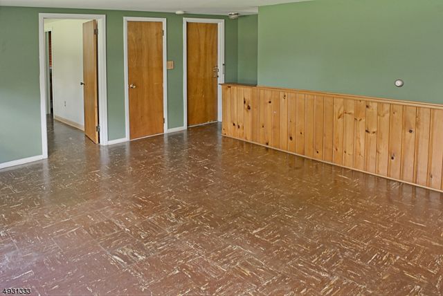 827 Limecrest Rd, Andover Twp., NJ 07860