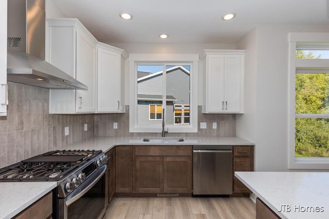 5454 Albright Avenue 46, Grandville, MI 49418