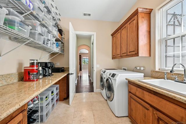 17660 Saint Andrews, Poway, CA 92064