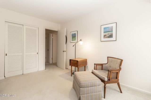 5679 Monroe Street, Unit 109, Sylvania, OH 43560