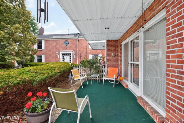 5679 Monroe Street, Unit 109, Sylvania, OH 43560