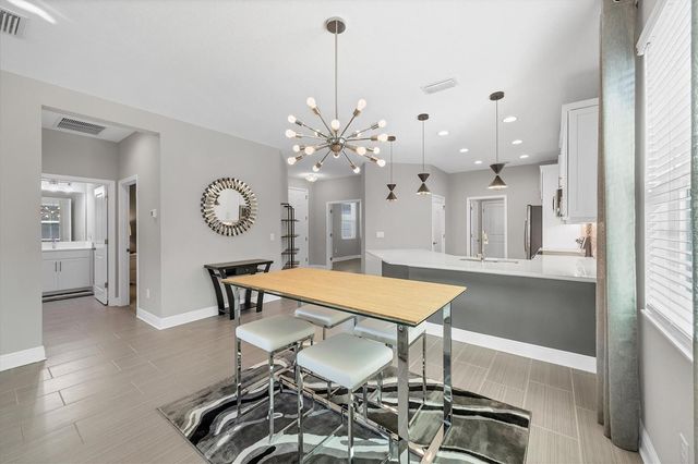 6030 AMBERLY DRIVE, Bradenton, FL 34208