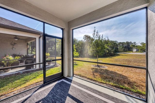 6030 AMBERLY DRIVE, Bradenton, FL 34208