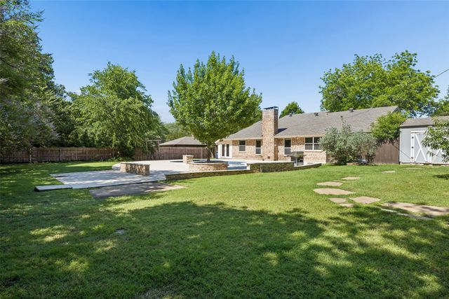 1203 Oakwood Trail, Southlake, TX 76092