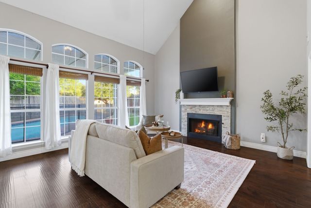 7500 Benelux Court, Plano, TX 75025