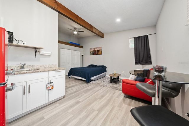 328 CYPRESS STREET, Orlando, FL 32824