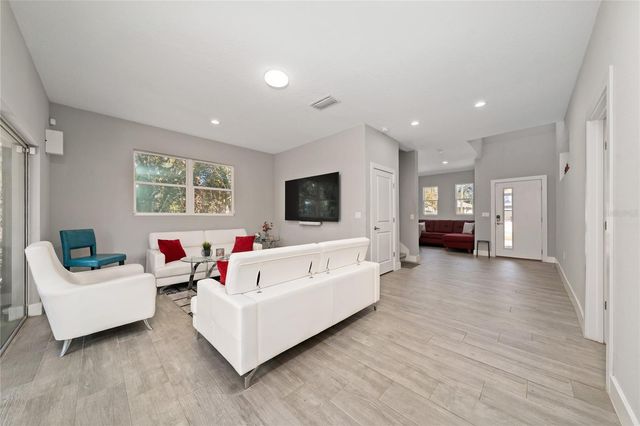 328 CYPRESS STREET, Orlando, FL 32824