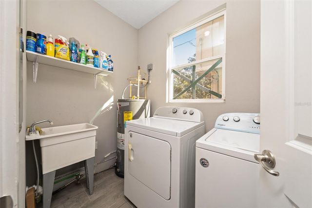 328 CYPRESS STREET, Orlando, FL 32824