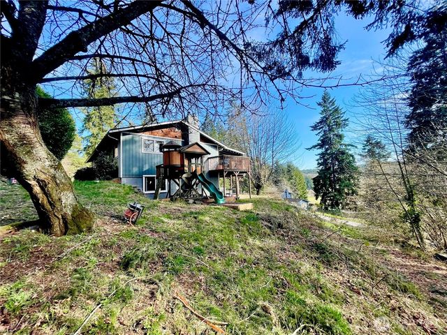 32 Madrona Place, Dupont, WA 98527