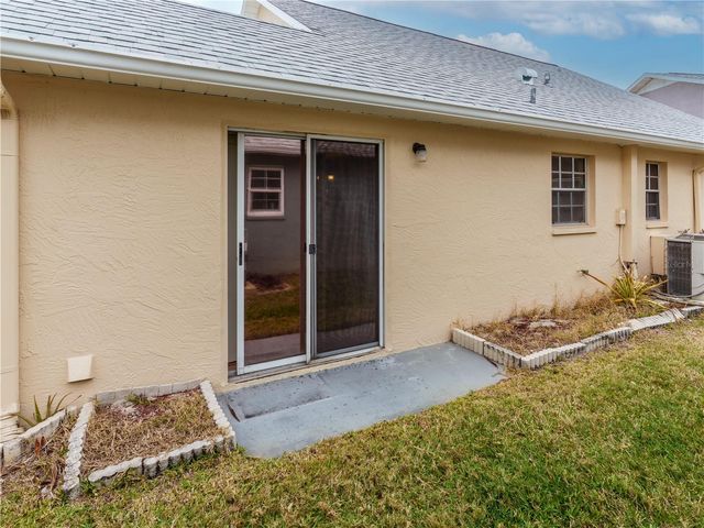 6652 DARTMOOR LANE 5A, New Port Richey, FL 34653