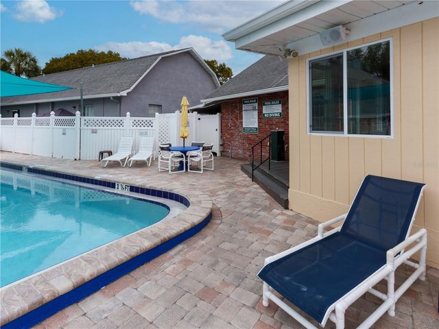 6652 DARTMOOR LANE 5A, New Port Richey, FL 34653