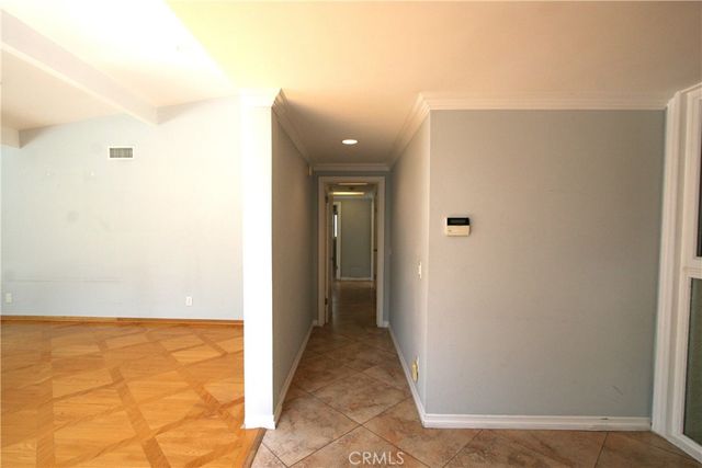 11400 Dona Evita, Los Angeles, CA 91604