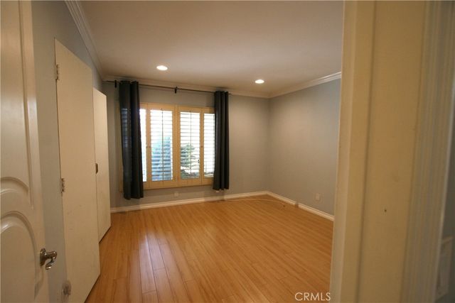 11400 Dona Evita, Los Angeles, CA 91604