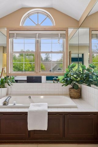 4902 Bayswater Road, Minnetonka, MN 55345