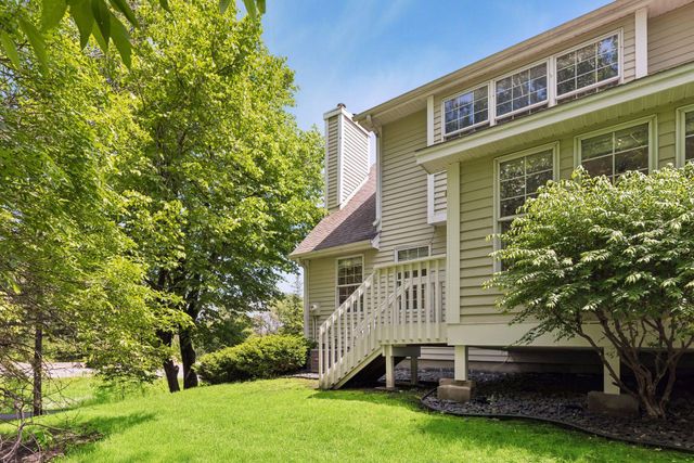 4902 Bayswater Road, Minnetonka, MN 55345
