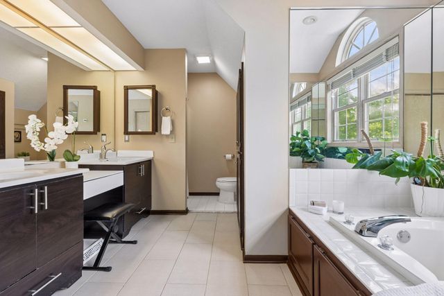 4902 Bayswater Road, Minnetonka, MN 55345