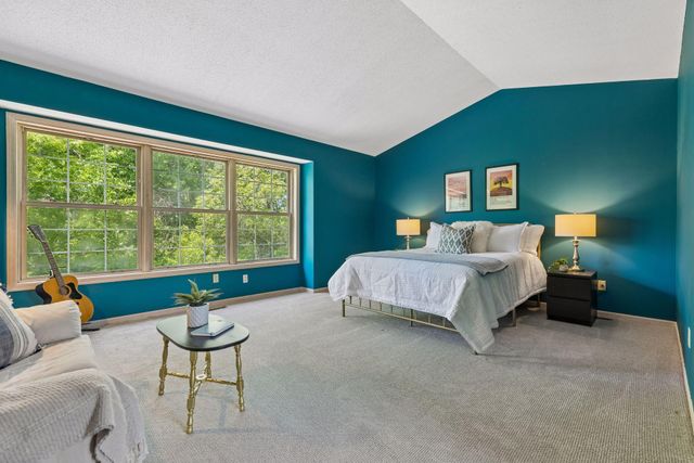 4902 Bayswater Road, Minnetonka, MN 55345