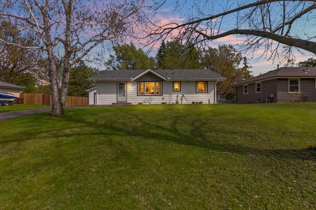 8647 Hyde Avenue S, Cottage Grove, MN 55016