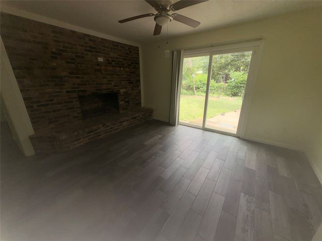 6033 Ramey Avenue, Fort Worth, TX 76112