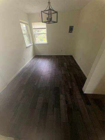 6033 Ramey Avenue, Fort Worth, TX 76112