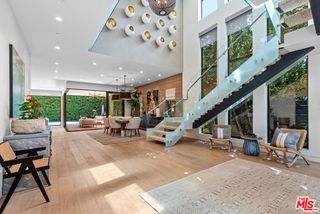 346 N Laurel Avenue, Los Angeles, CA 90048