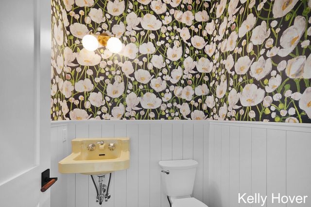 402 Ottogan Hills Court, Jamestown Twp, MI 49323