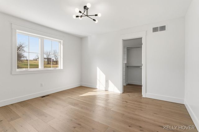 402 Ottogan Hills Court, Jamestown Twp, MI 49323