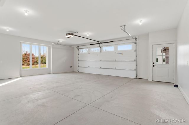 402 Ottogan Hills Court, Jamestown Twp, MI 49323